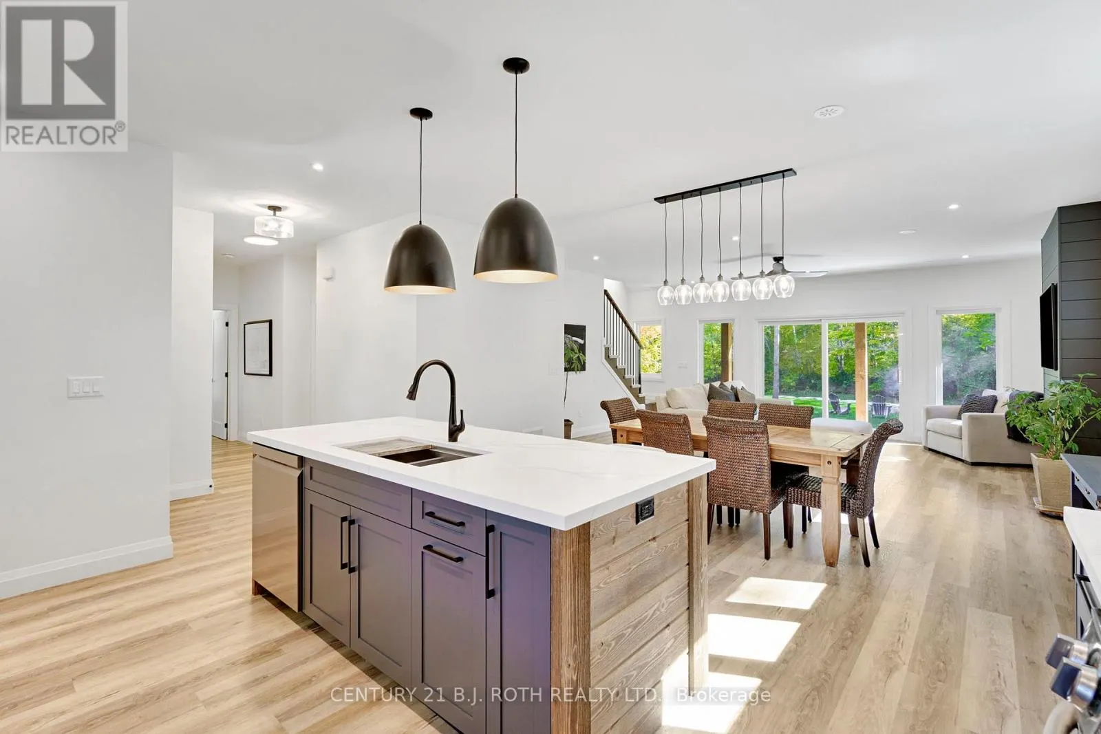 7377 DAVY DRIVE