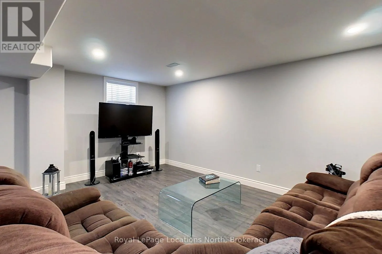 15 PATCHELL COURT