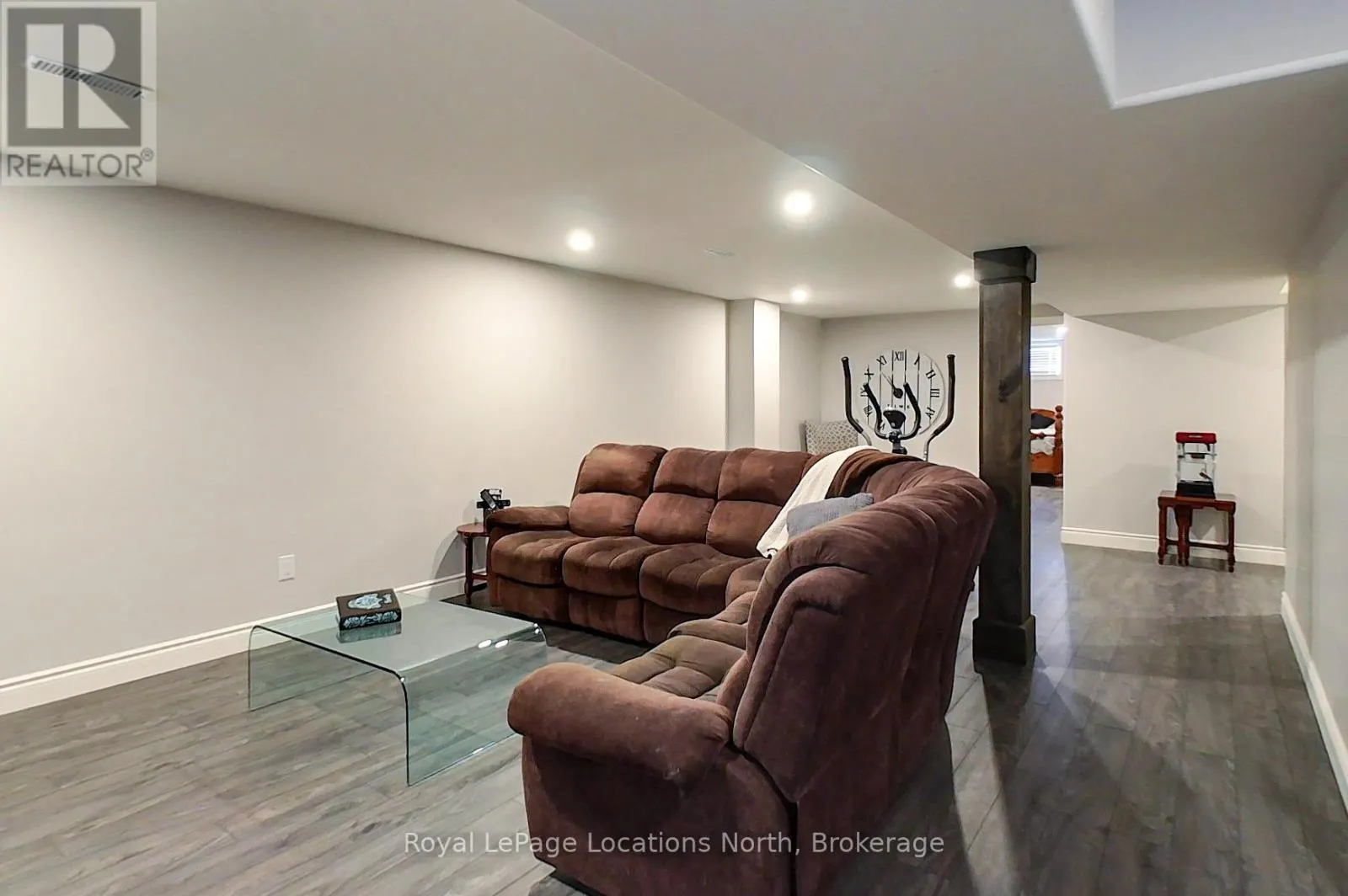 15 PATCHELL COURT