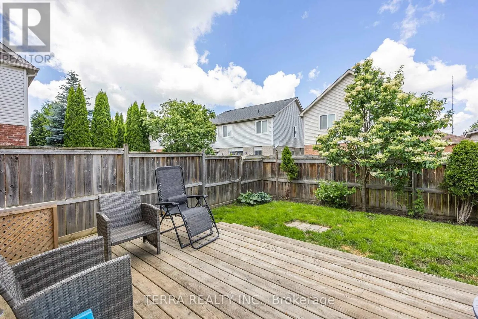 114 THRUSHWOOD DRIVE