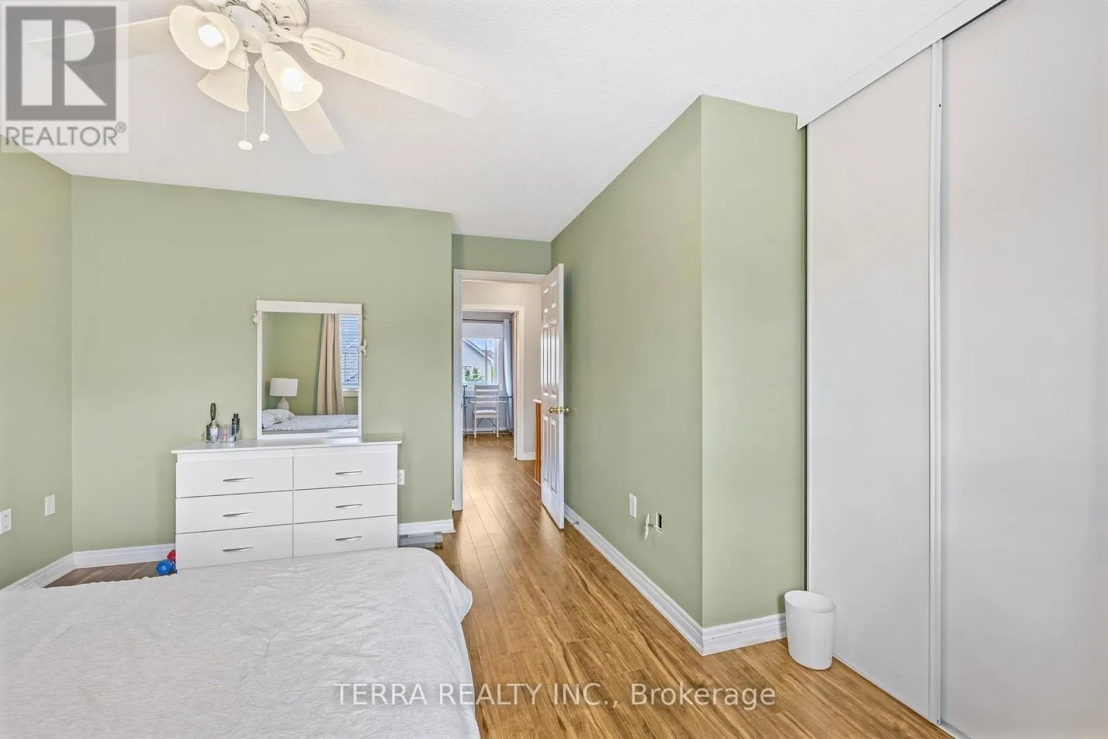 114 THRUSHWOOD DRIVE