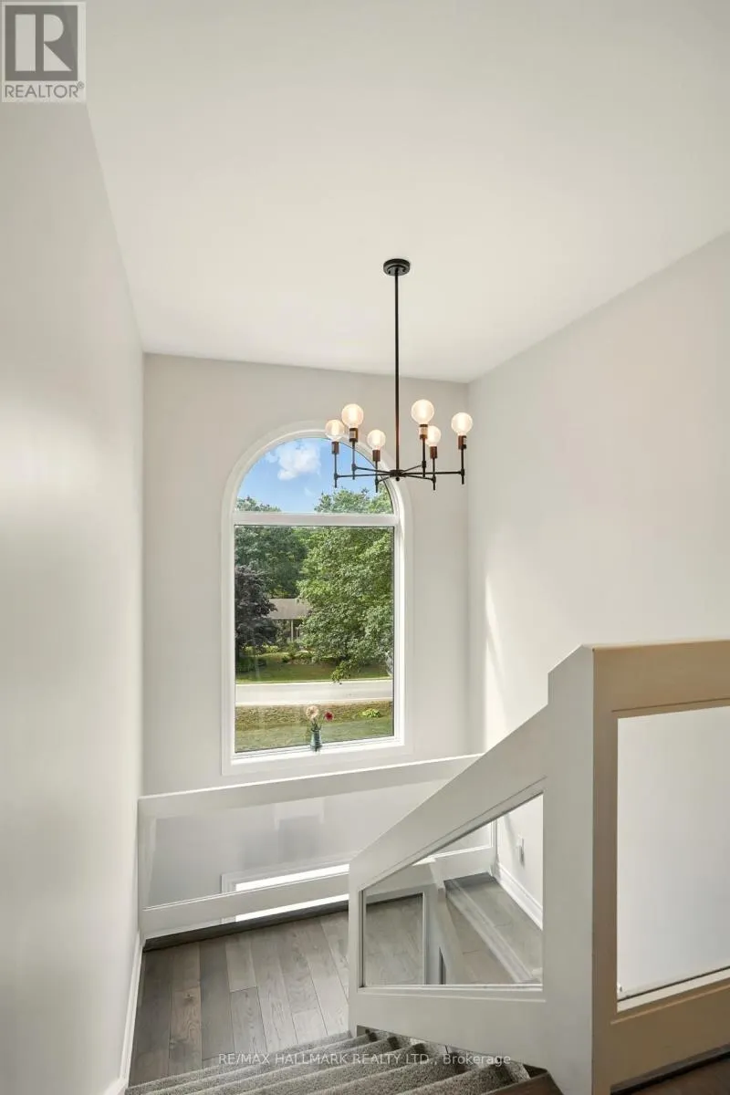 30 POOLES ROAD