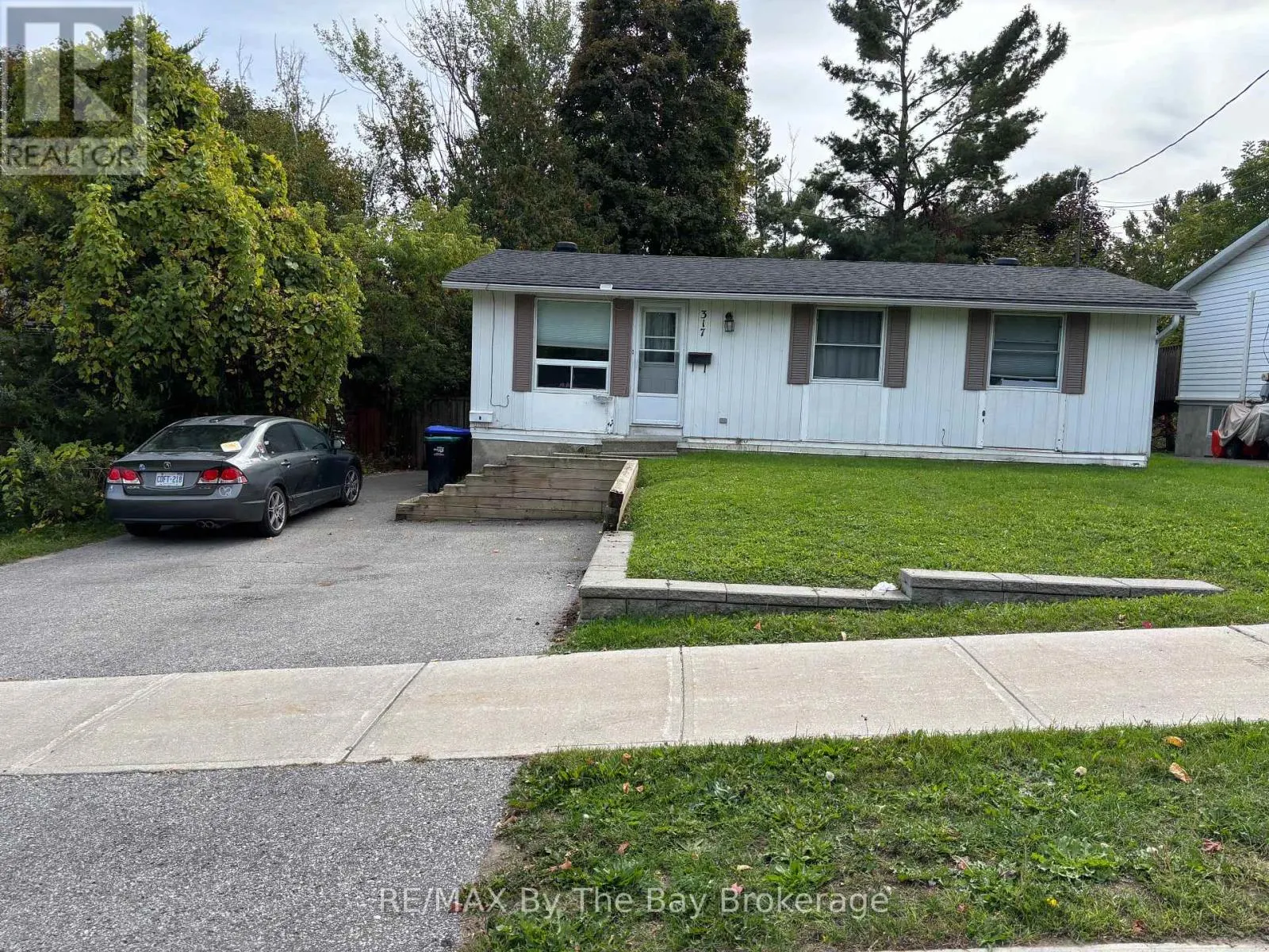 317 HUGEL AVENUE