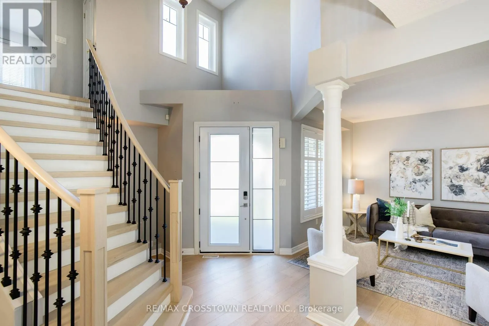 62 WINDSOR CRESCENT