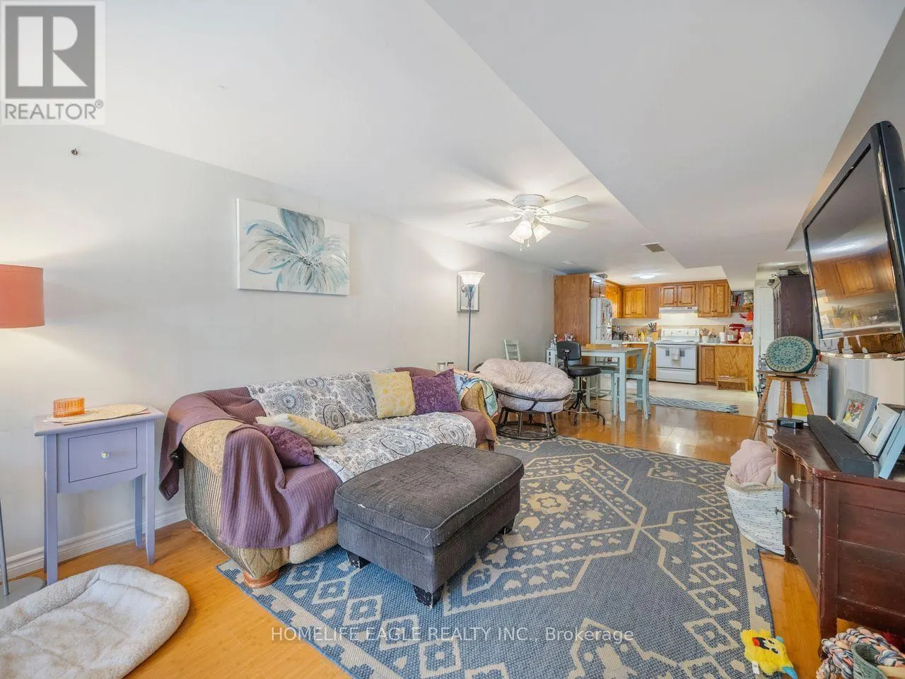 15 BROWN WOOD DRIVE
