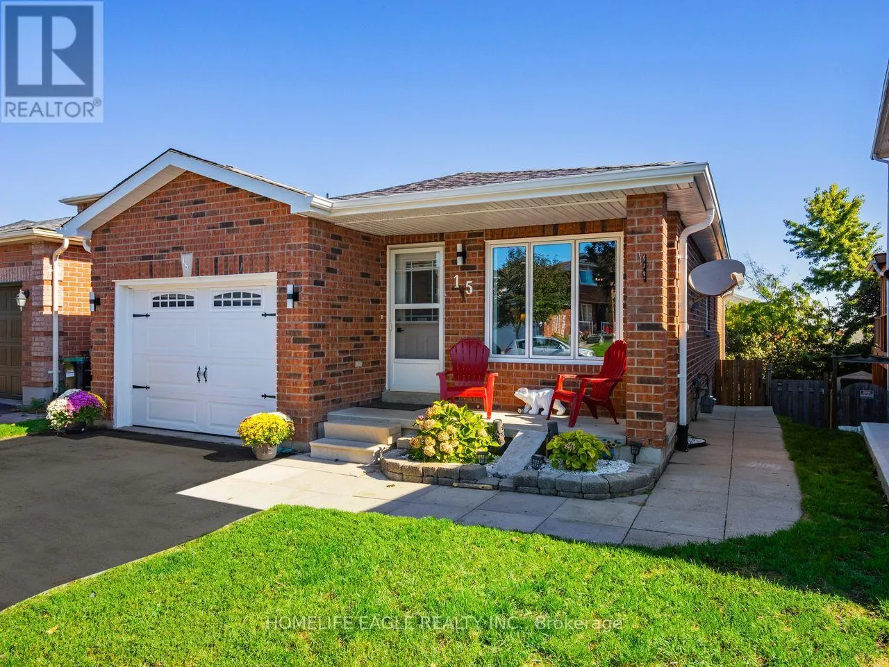15 BROWN WOOD DRIVE
