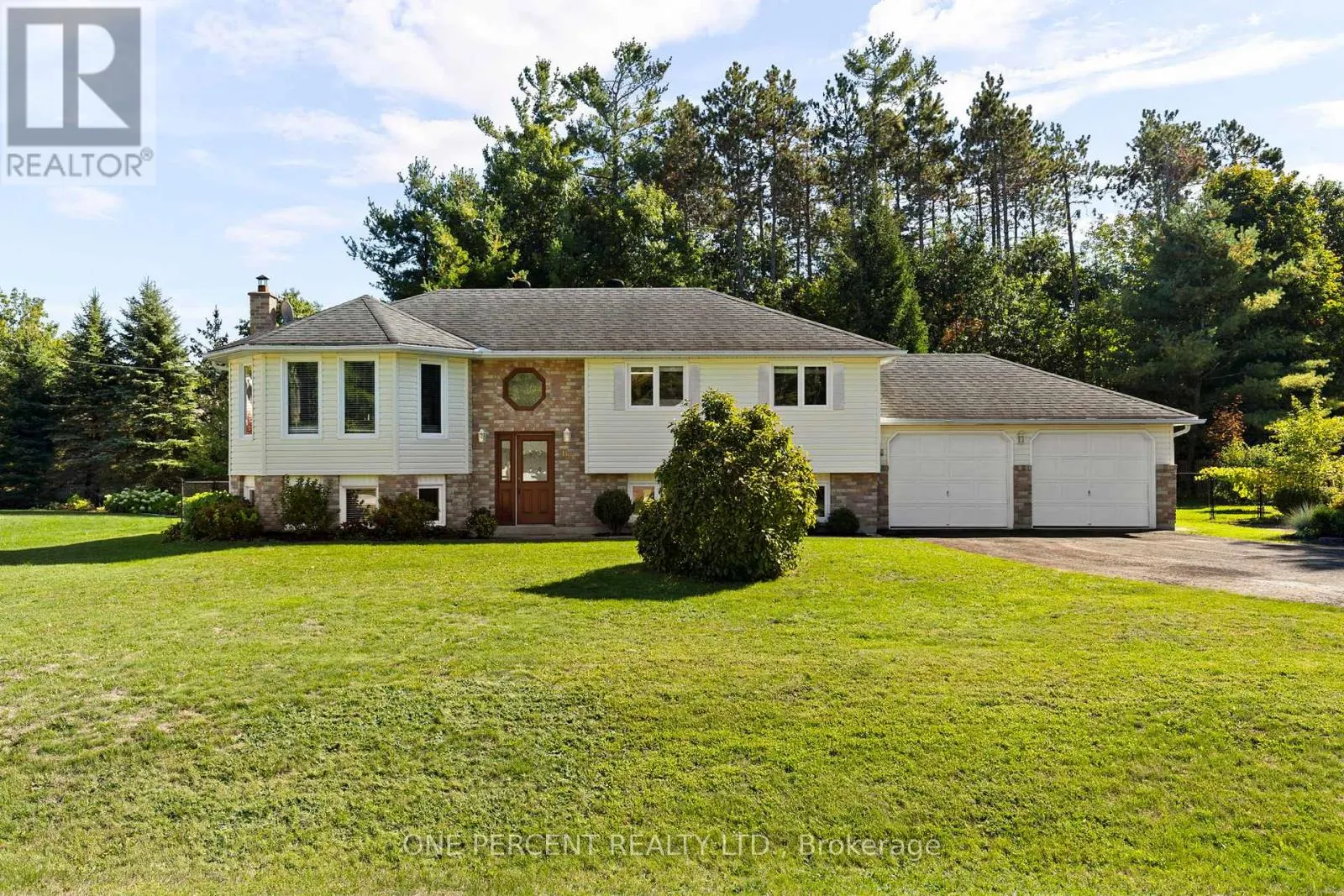63 BAILEY CRESCENT
