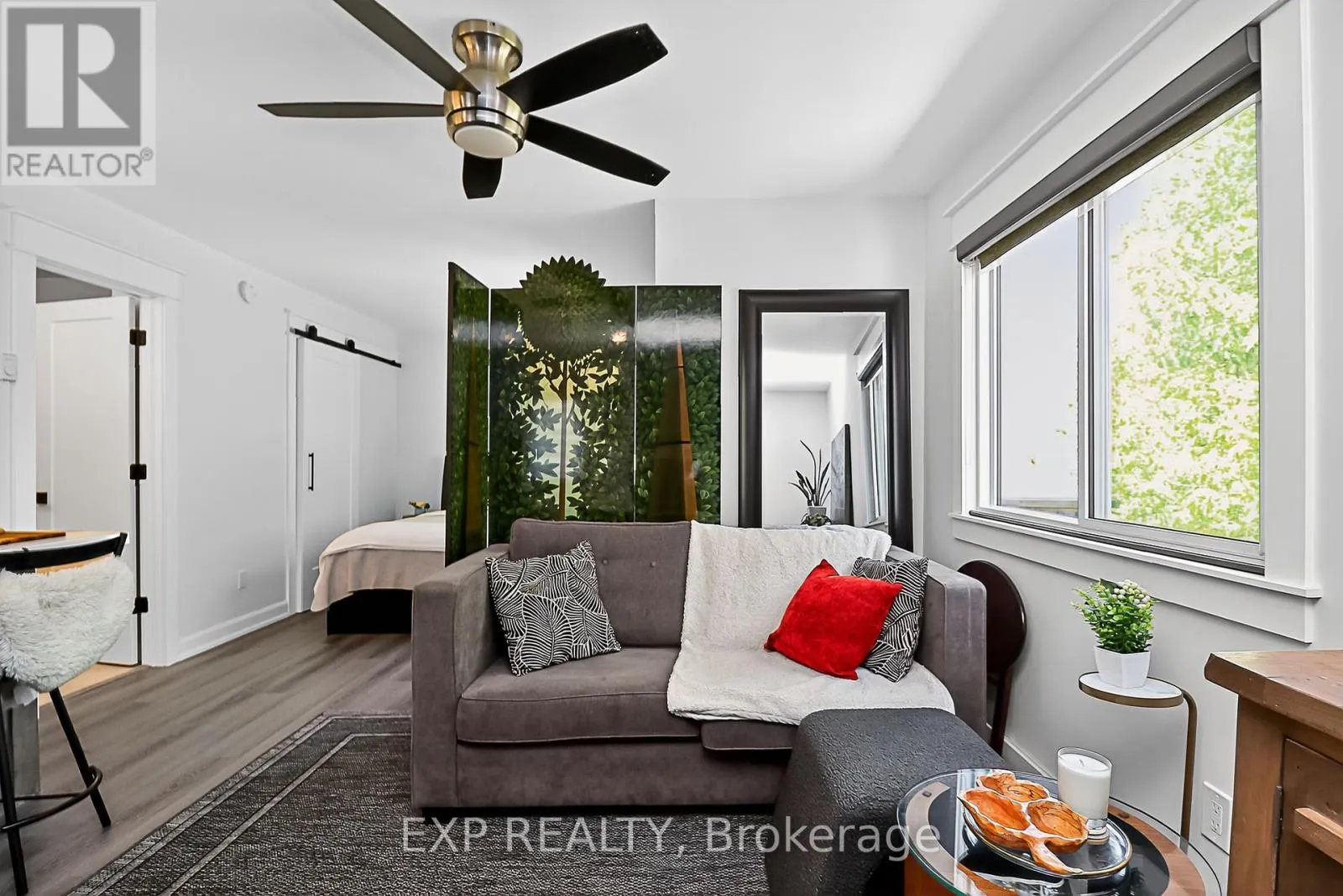 3 - 15 DAWSON DRIVE