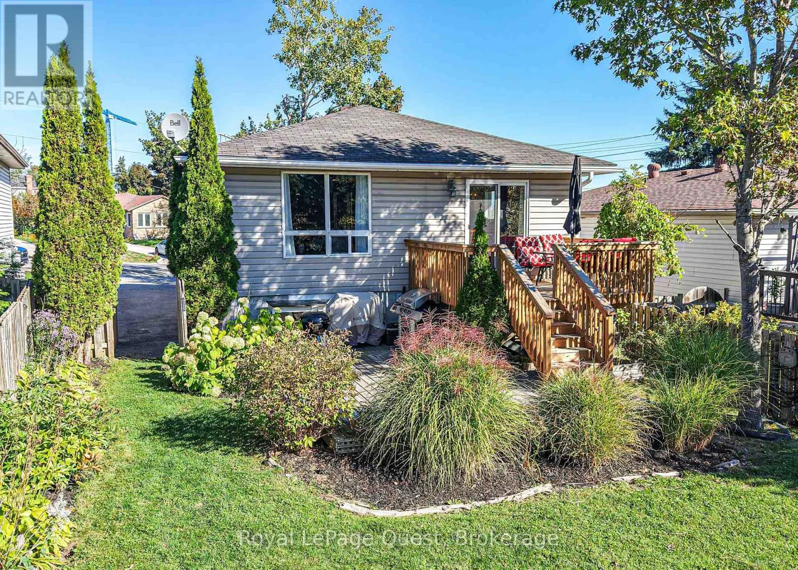 11 GOLDIE DRIVE