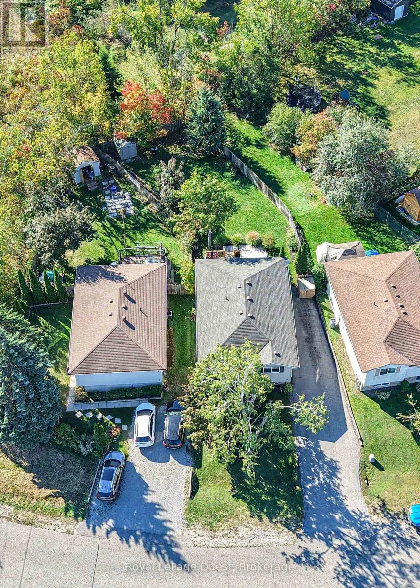 11 GOLDIE DRIVE