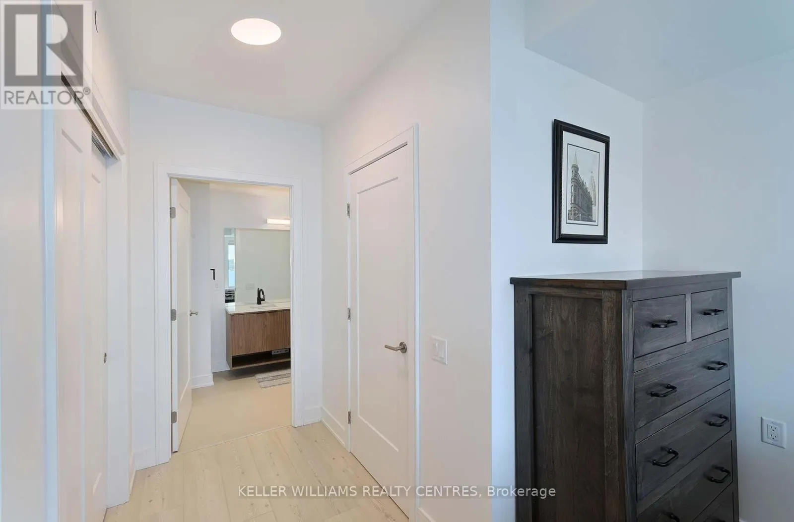 602 - 185 DUNLOP STREET E