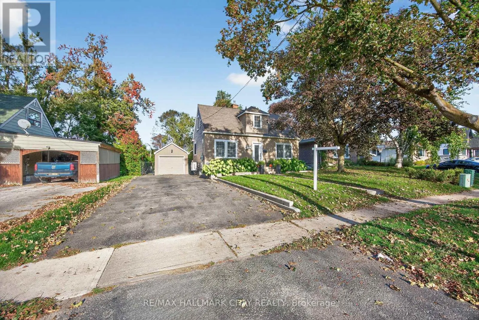 107 PEEL STREET
