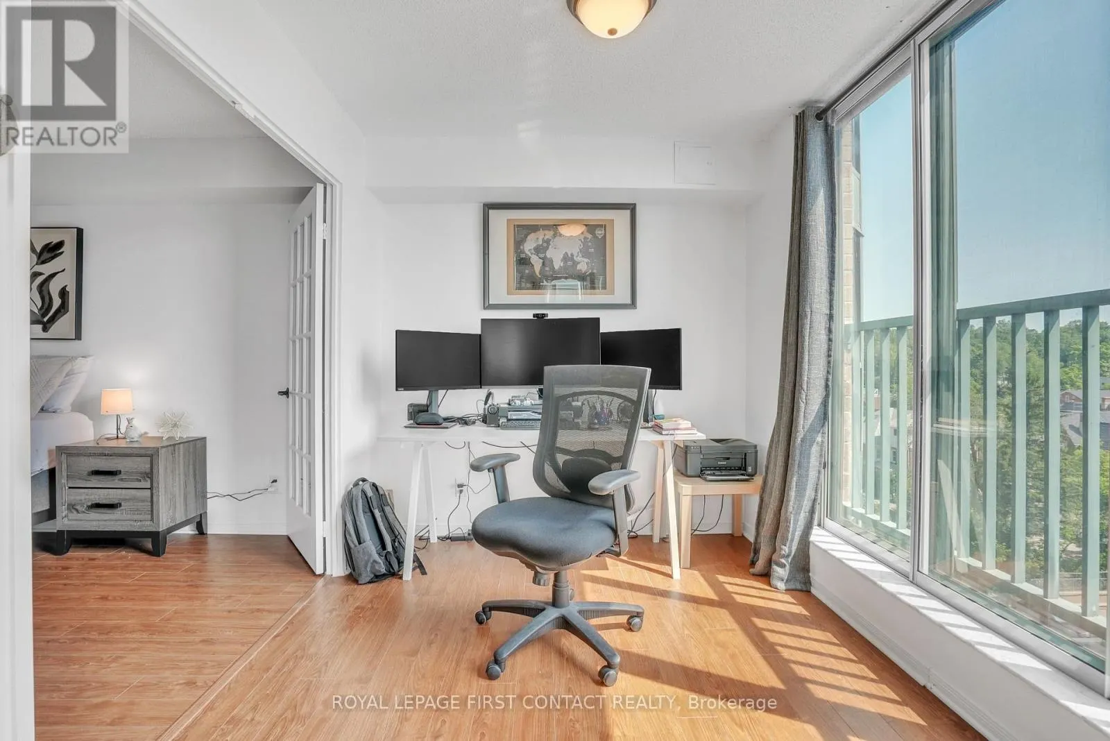 908 - 140 DUNLOP STREET E