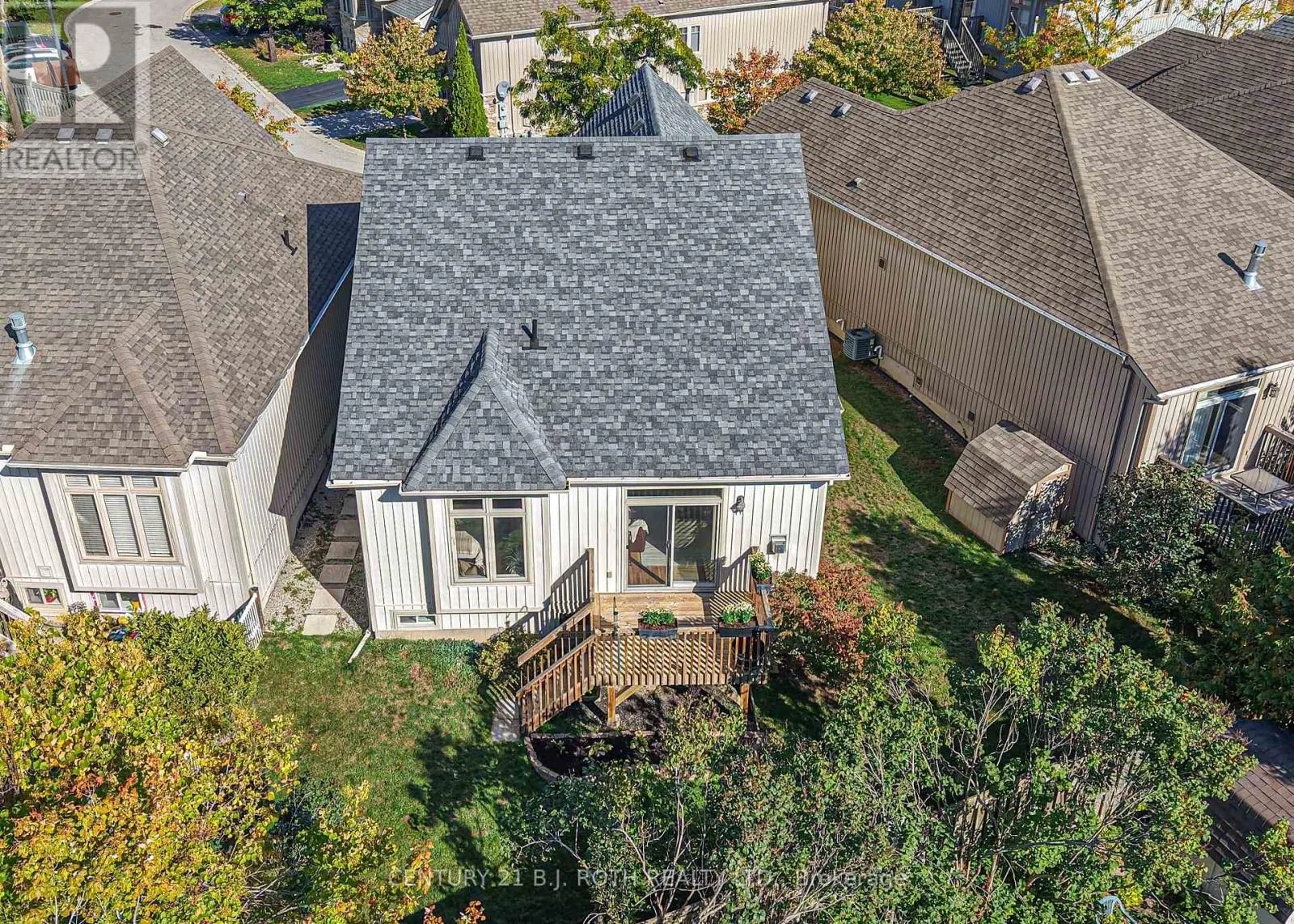 28 CANTERBURY CIRCLE