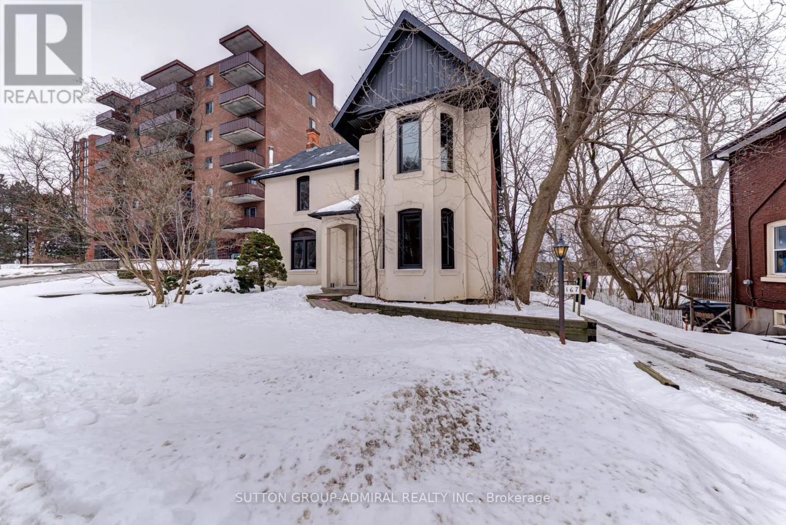 2 - 167 COLLIER STREET