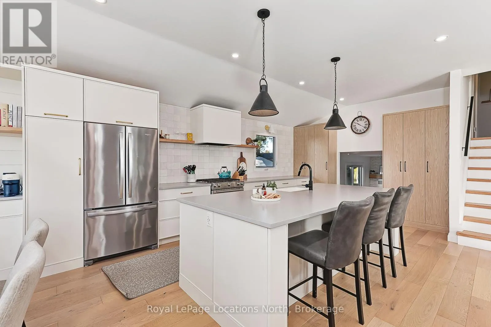 31 BROCK CRESCENT