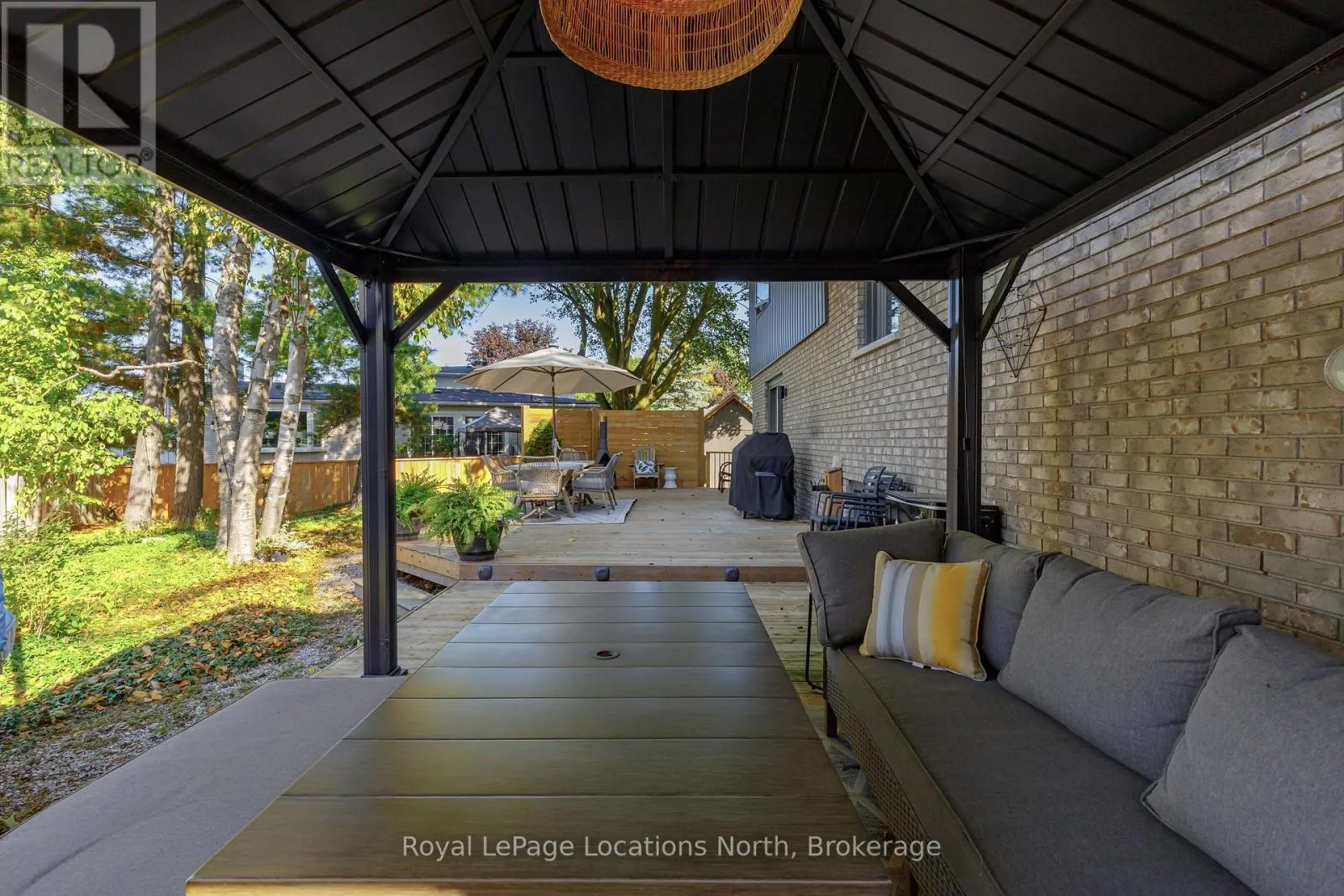 31 BROCK CRESCENT
