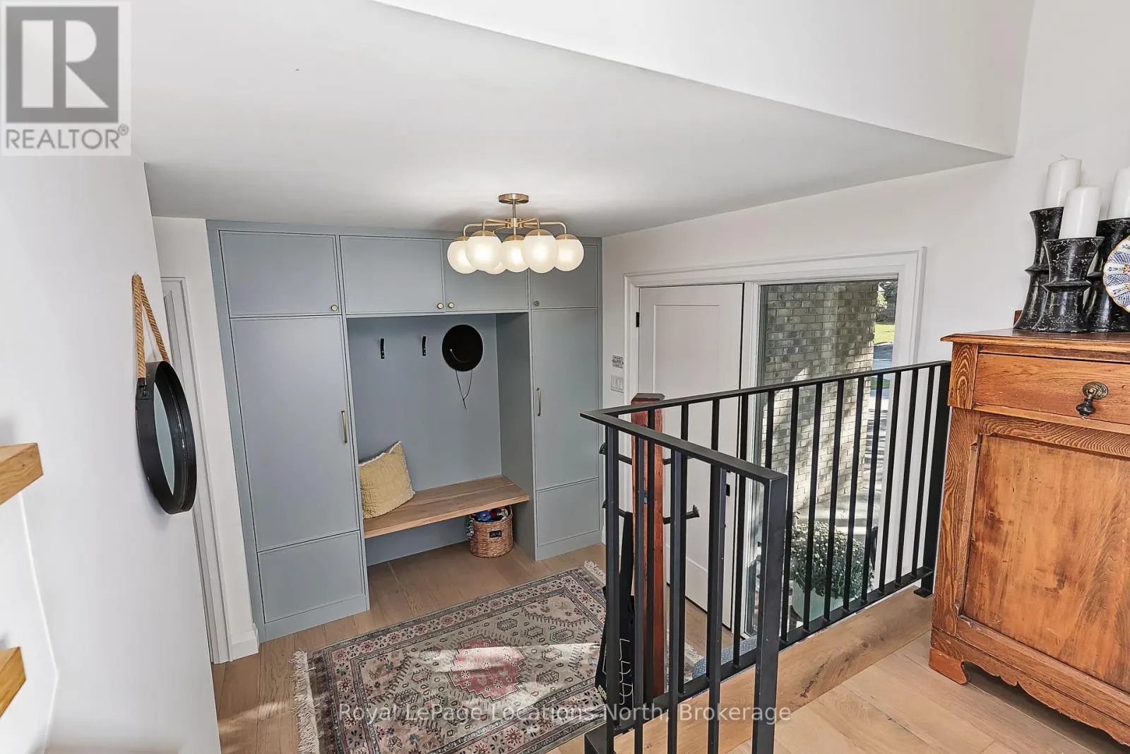 31 BROCK CRESCENT