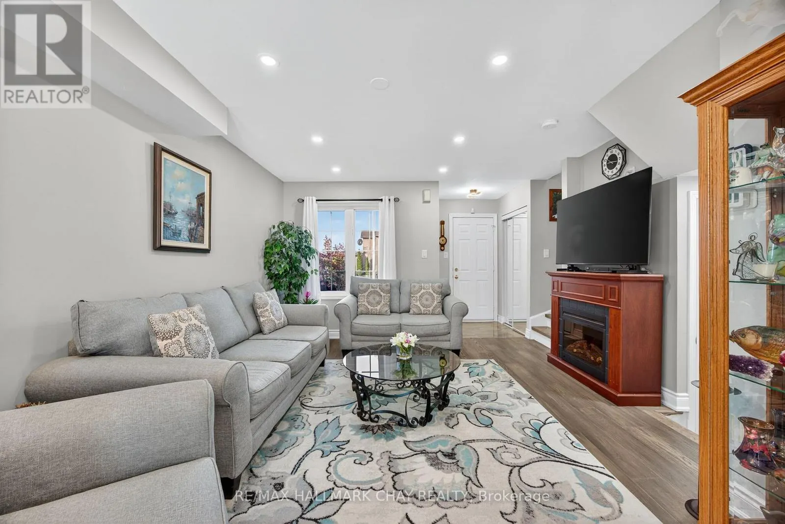 3 COLEMAN DRIVE