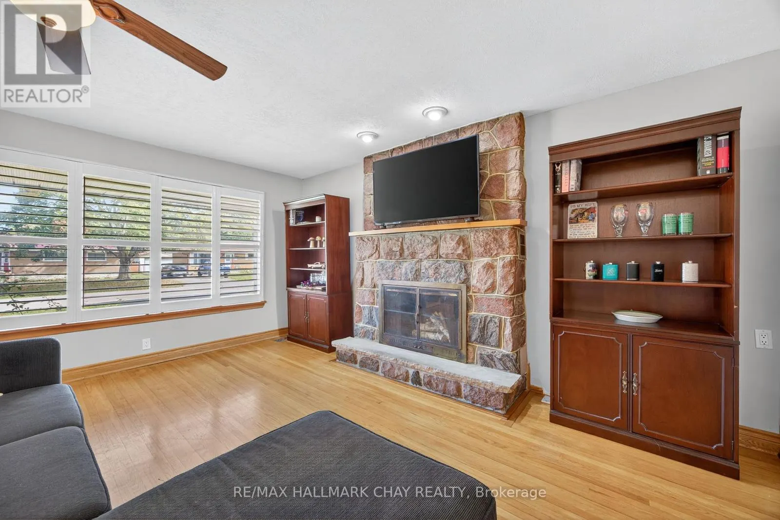 451 JAMIESON DRIVE