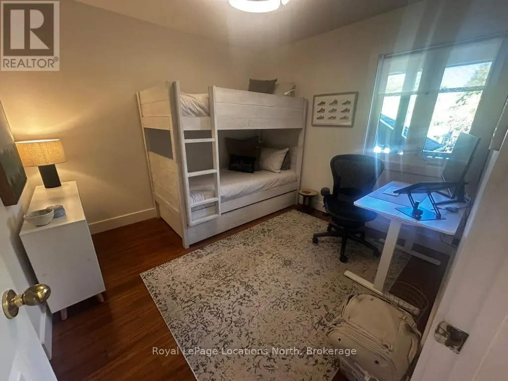 912 CEDAR POINTE COURT