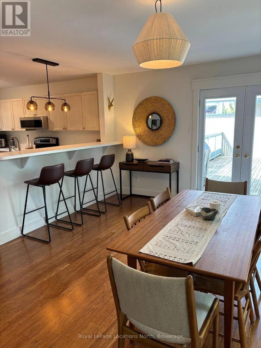 912 CEDAR POINTE COURT