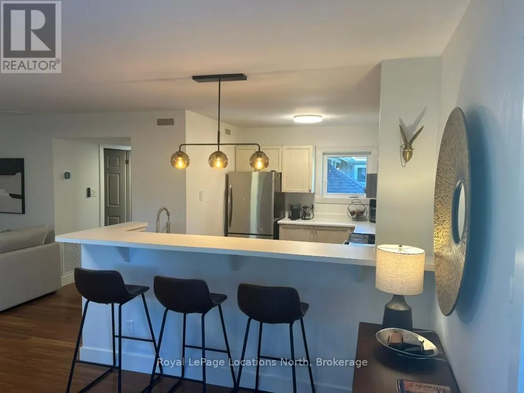 912 CEDAR POINTE COURT