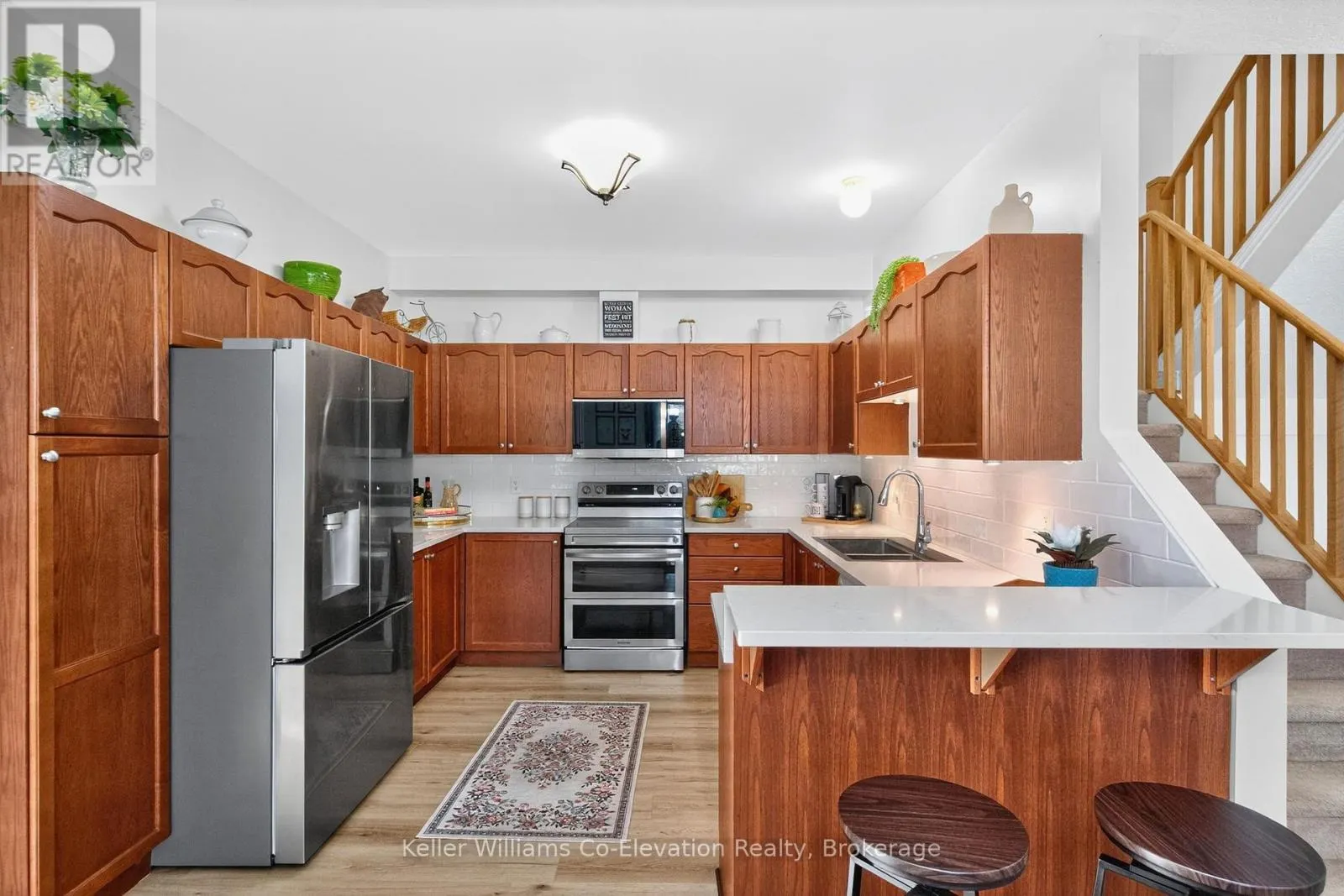 438 SHEWFELT CRESCENT