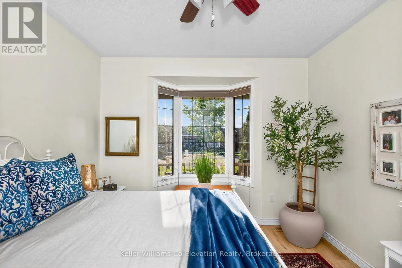 438 SHEWFELT CRESCENT