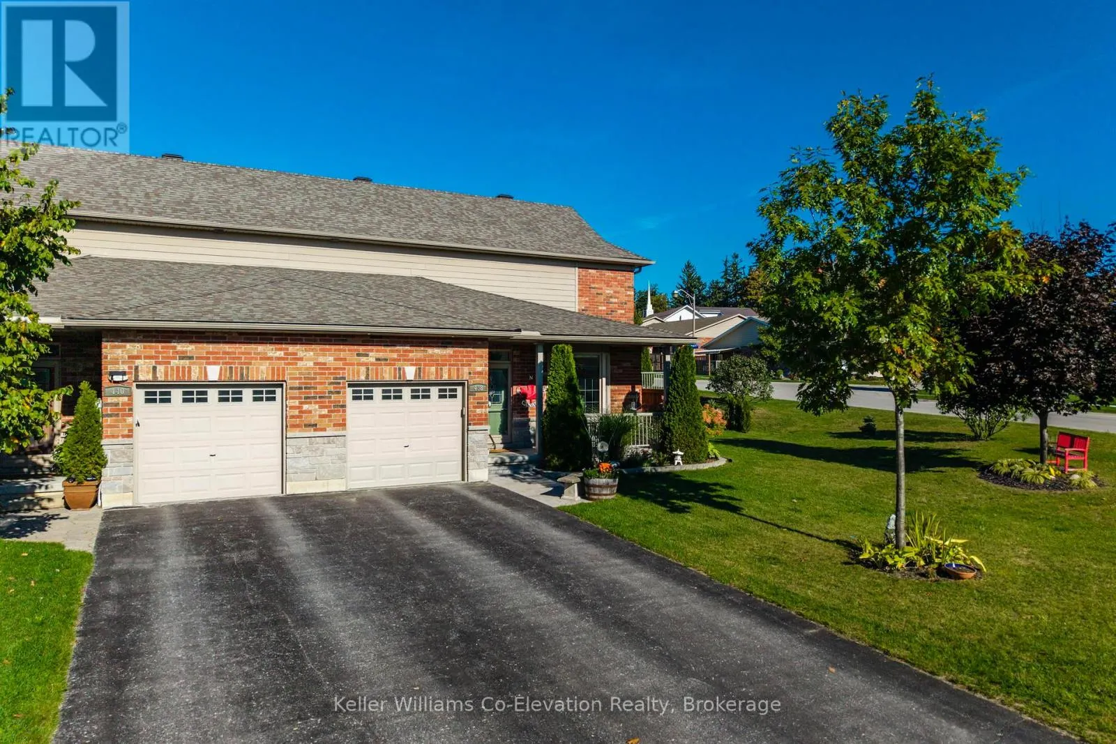 438 SHEWFELT CRESCENT