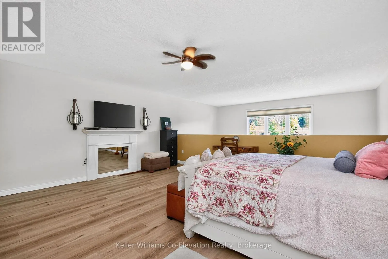 438 SHEWFELT CRESCENT