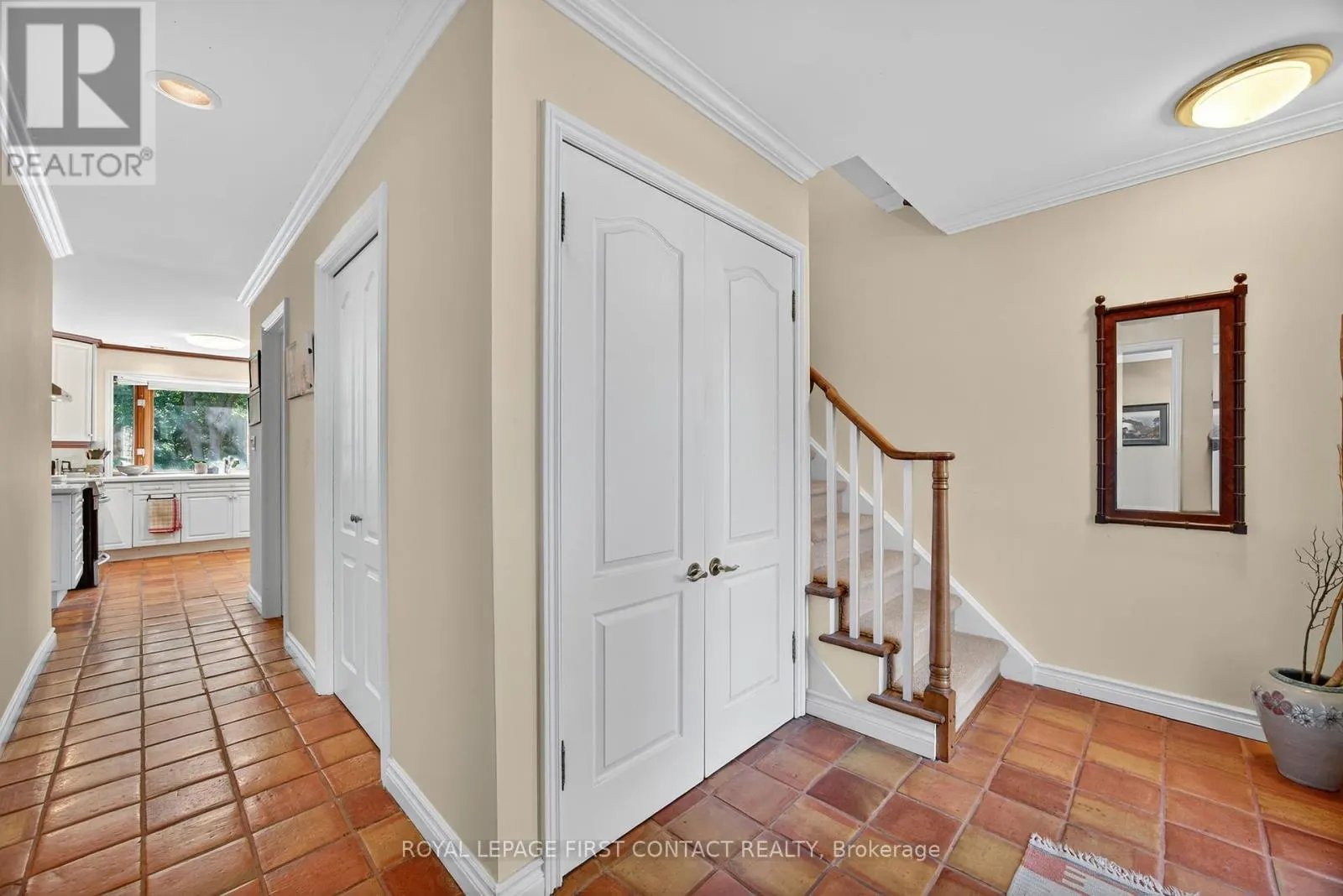7 MAPLECREST ROAD