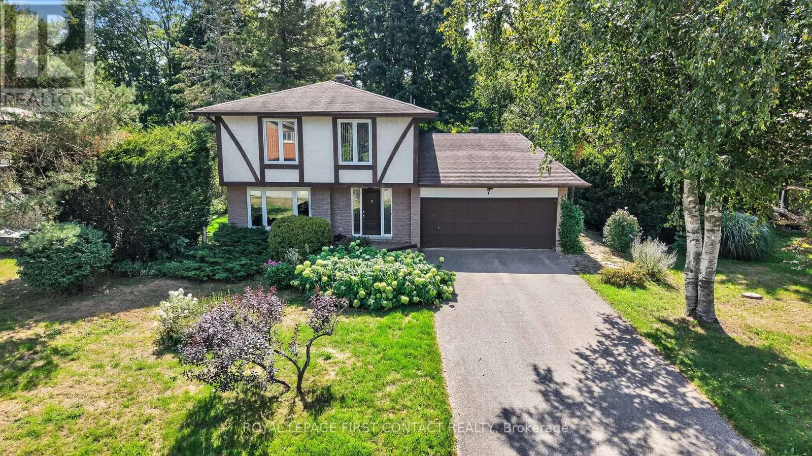 7 MAPLECREST ROAD
