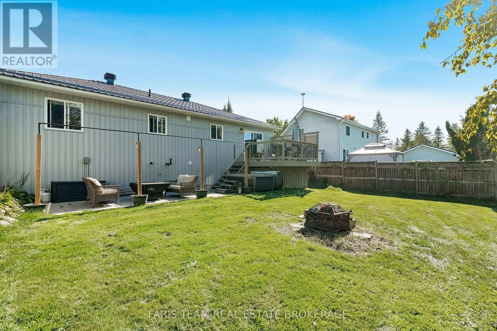 28 SHELSWELL BOULEVARD