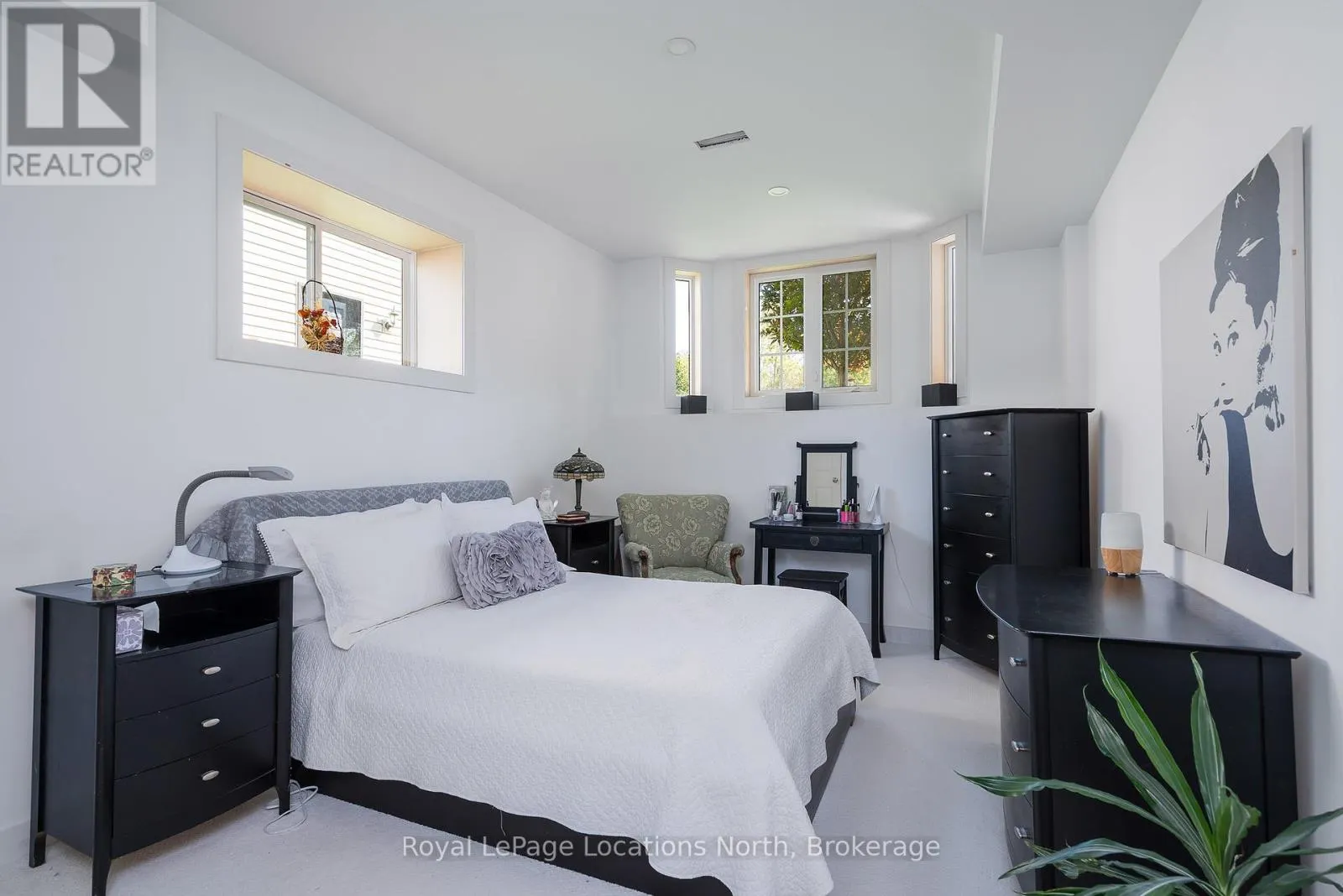 86 MARILYN AVENUE S