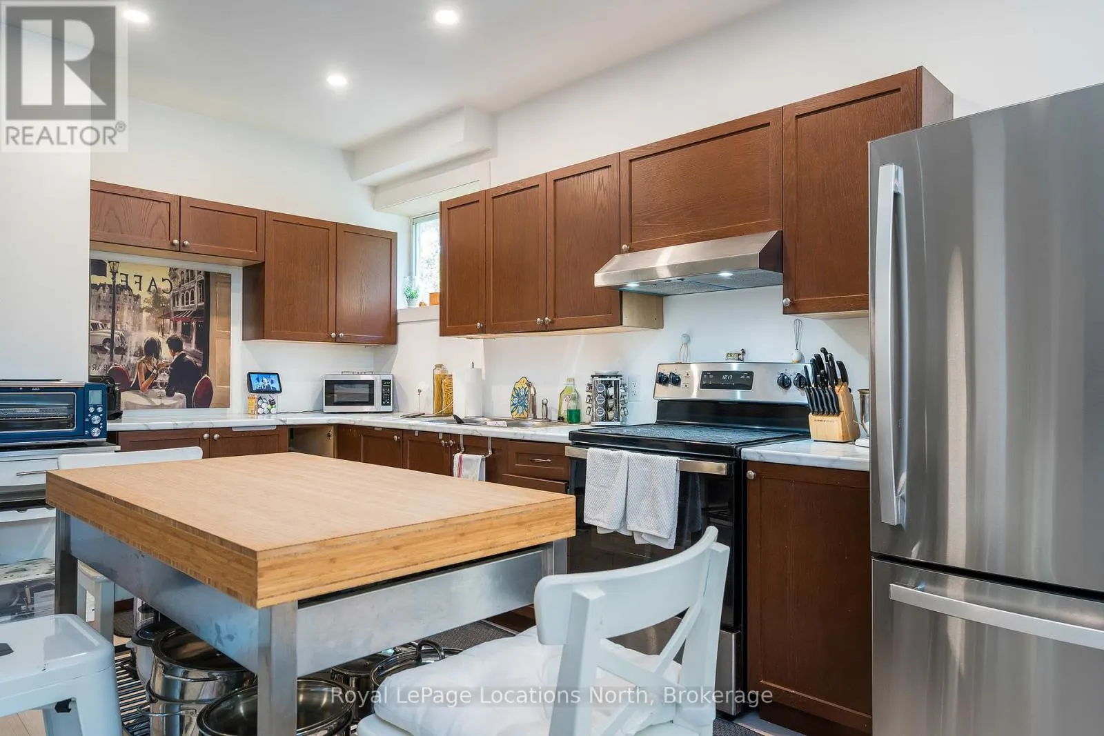86 MARILYN AVENUE S