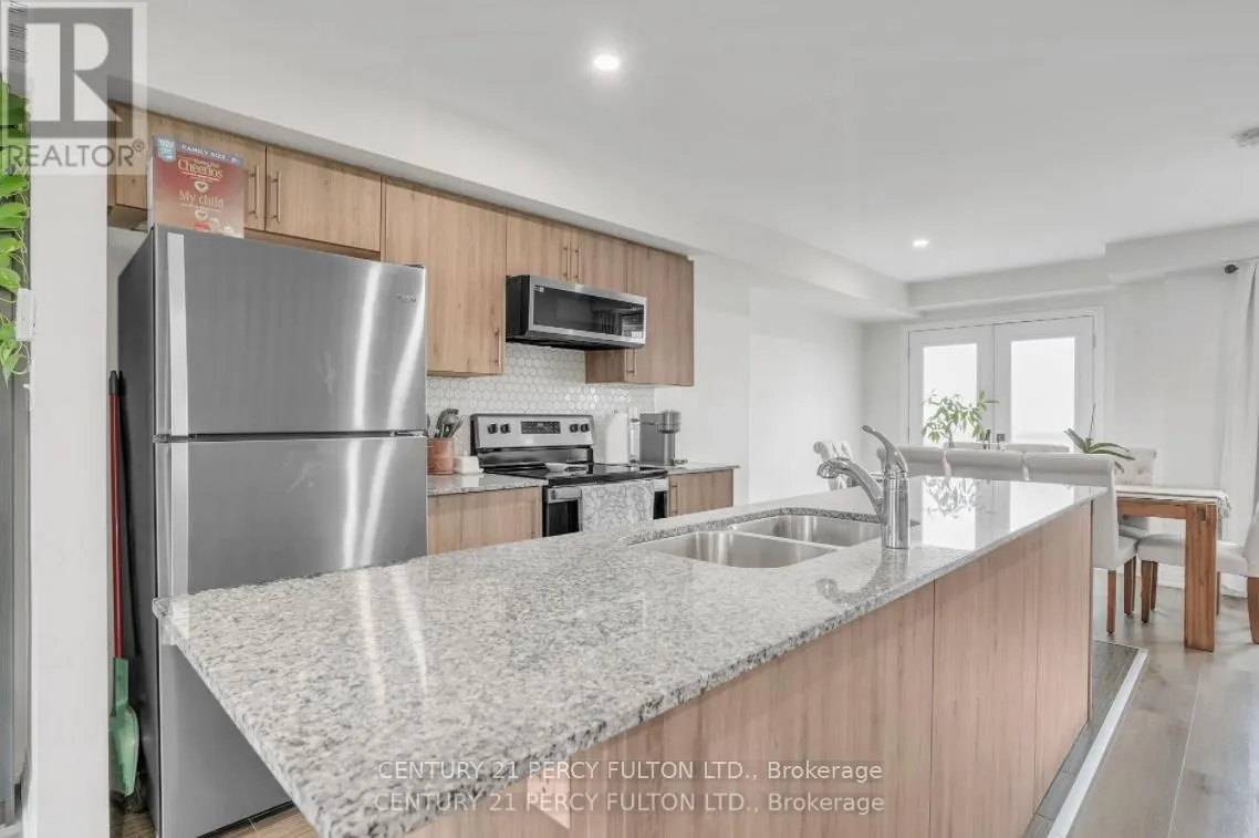 89 FAIRLANE AVENUE