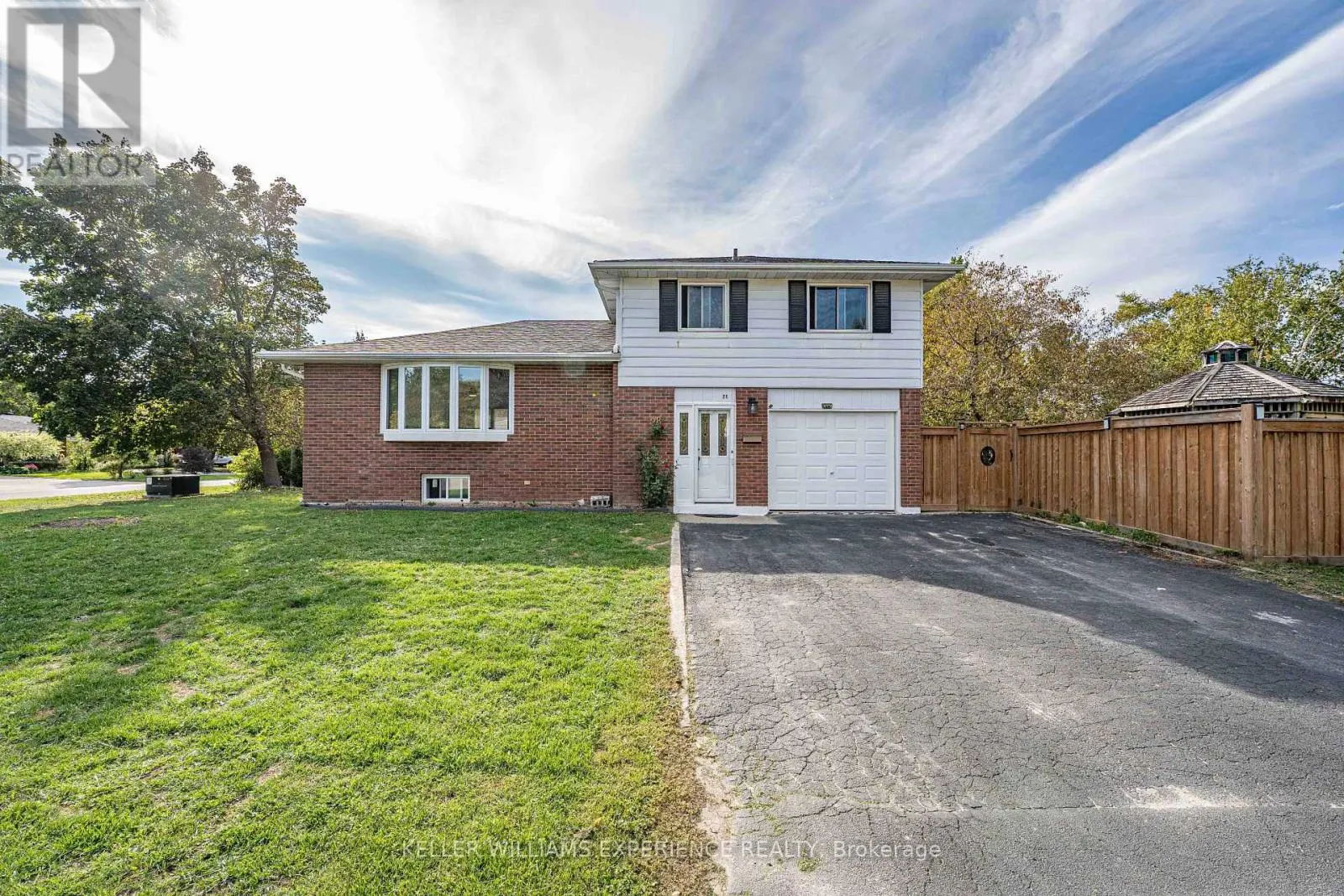 28 GIBBARD CRESCENT