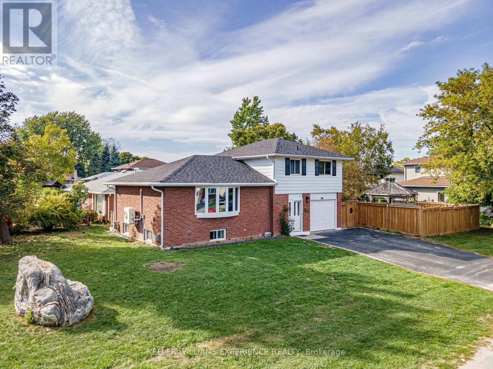 28 GIBBARD CRESCENT