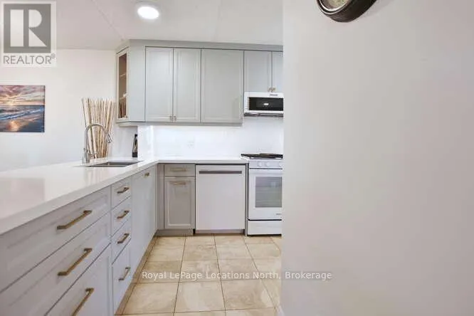 18 - 775 JOHNSTON PARK AVENUE, #18