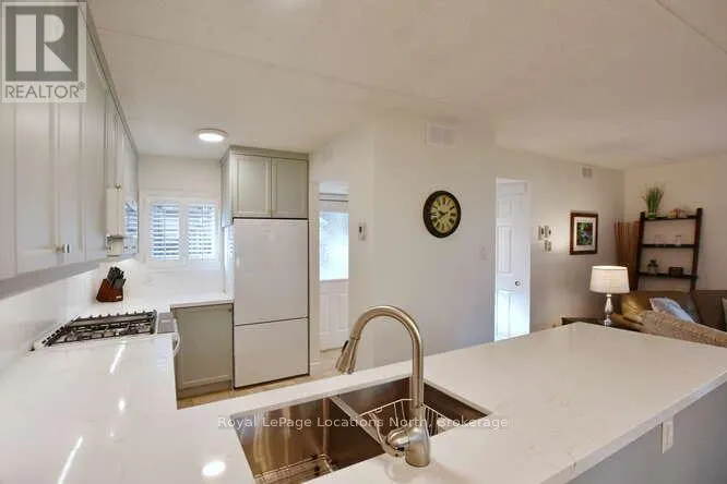 18 - 775 JOHNSTON PARK AVENUE, #18