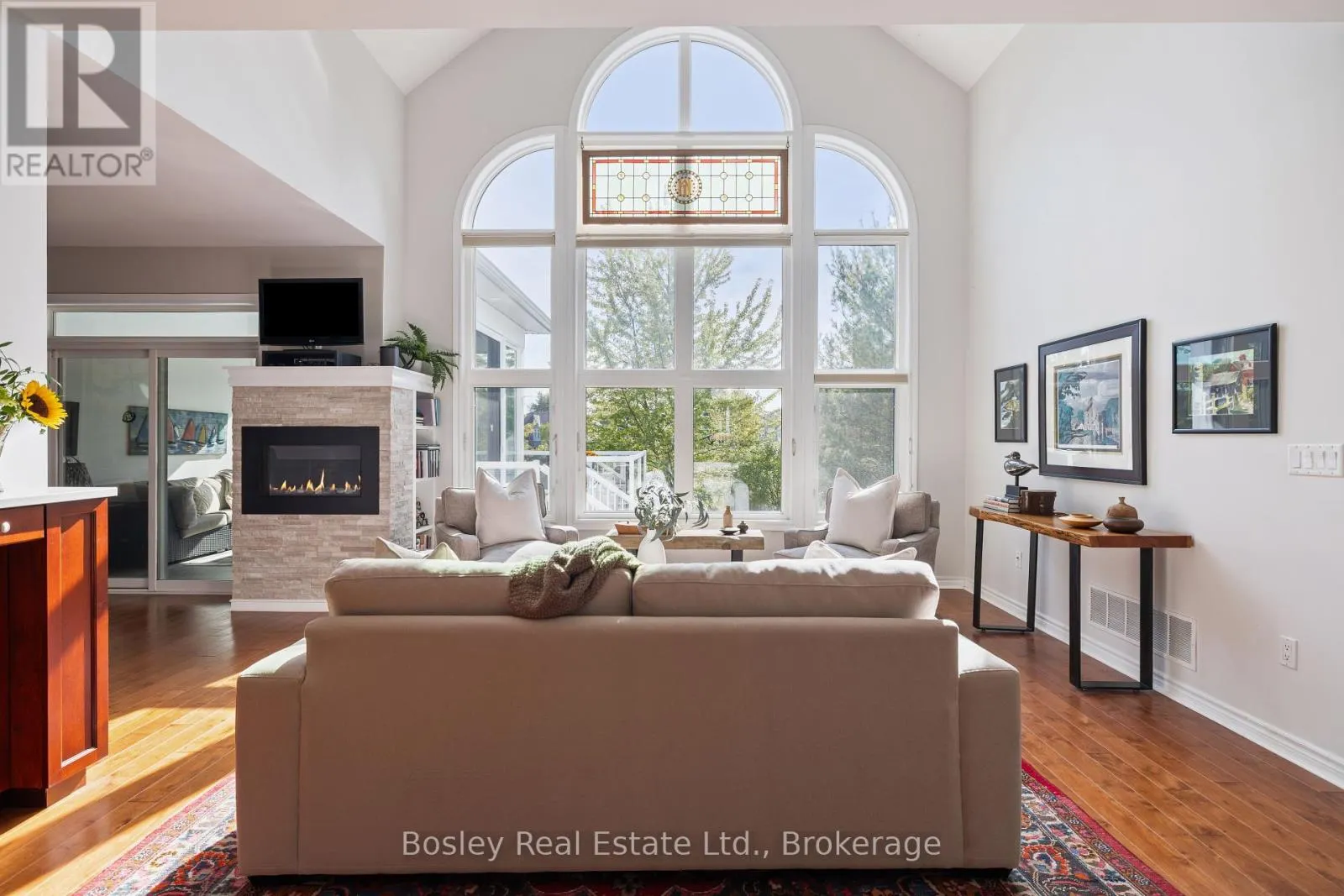 55 WATERFRONT CIRCLE