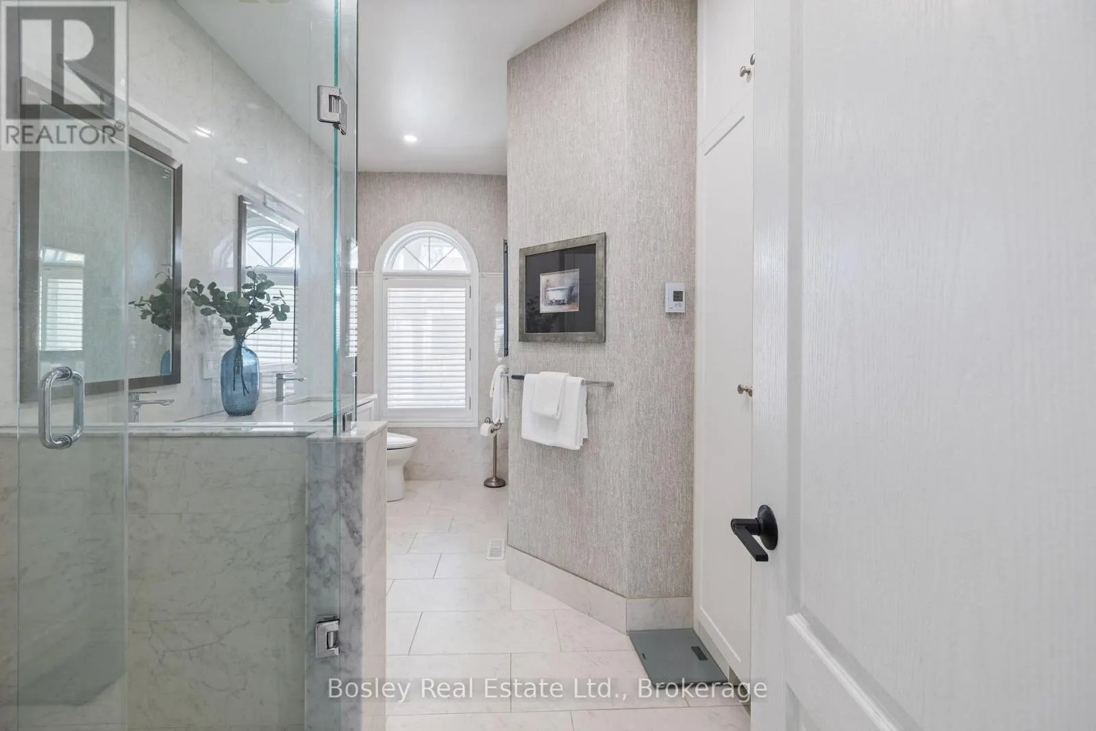 55 WATERFRONT CIRCLE