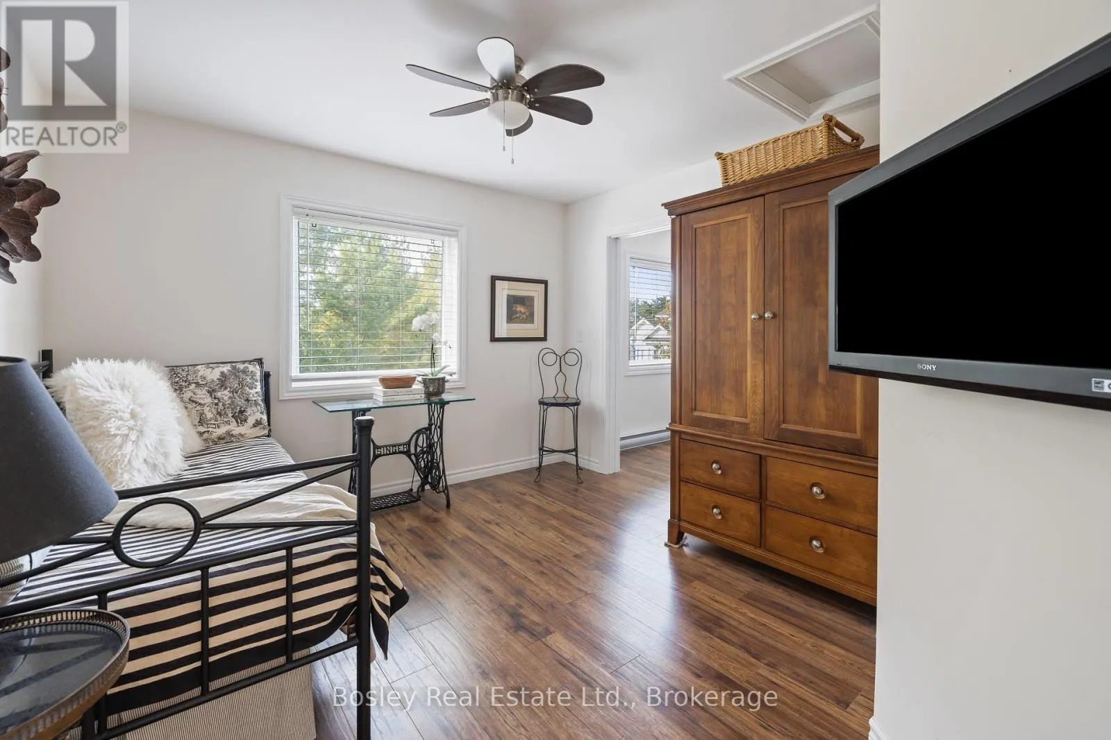 55 WATERFRONT CIRCLE