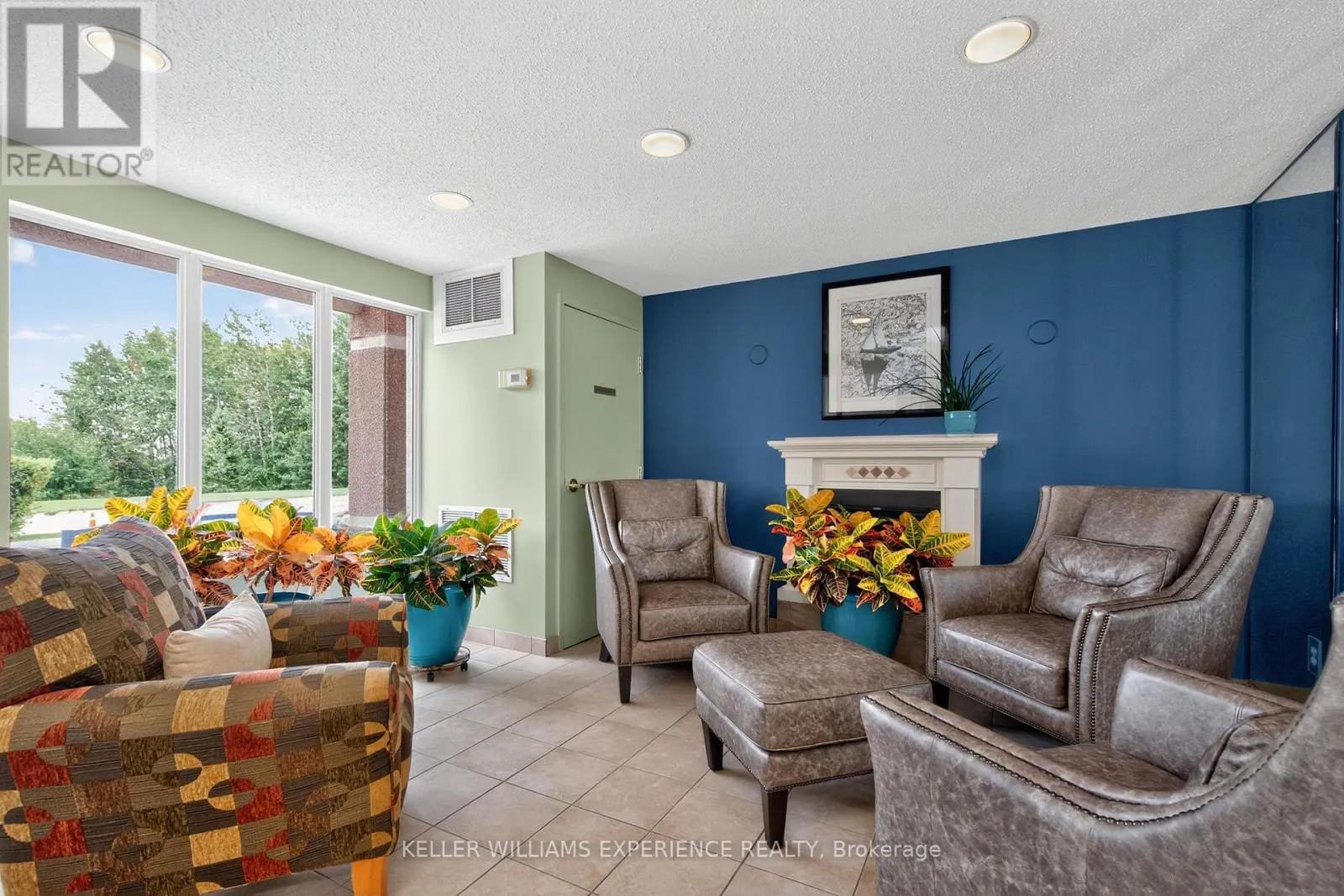 111 - 280 ABERDEEN BOULEVARD