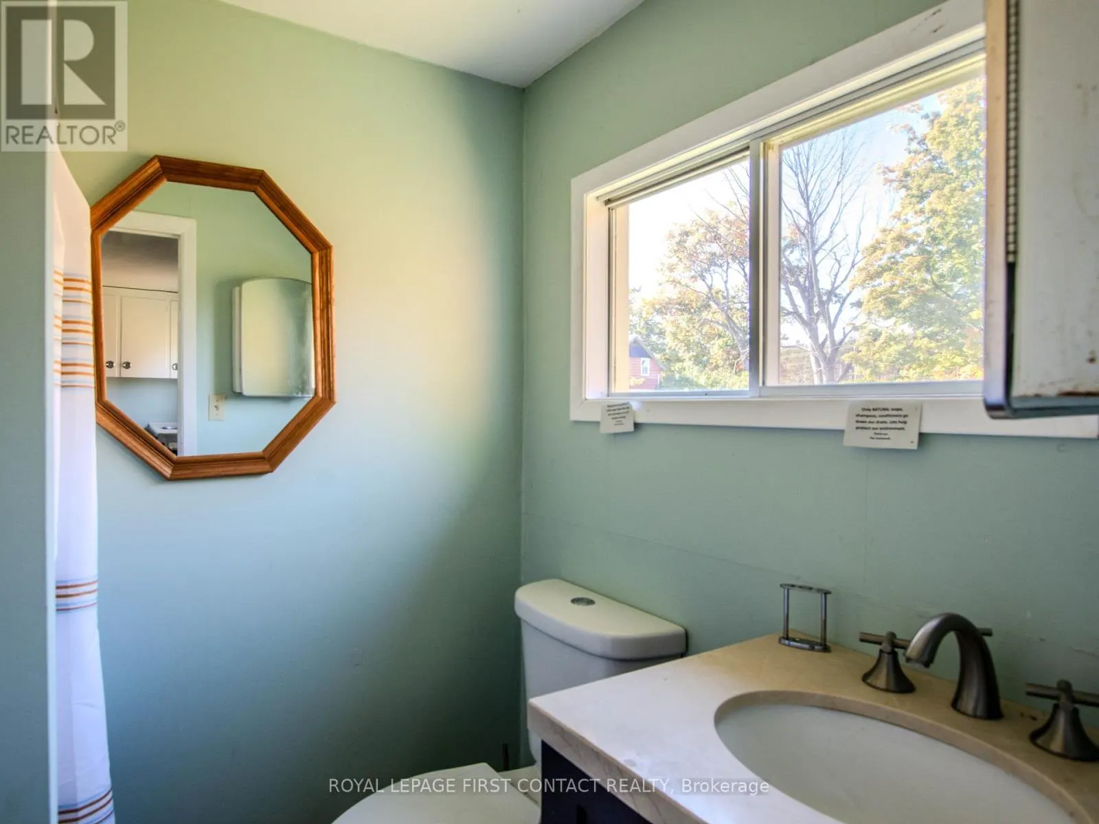 2041 FLOS 4 ROAD W