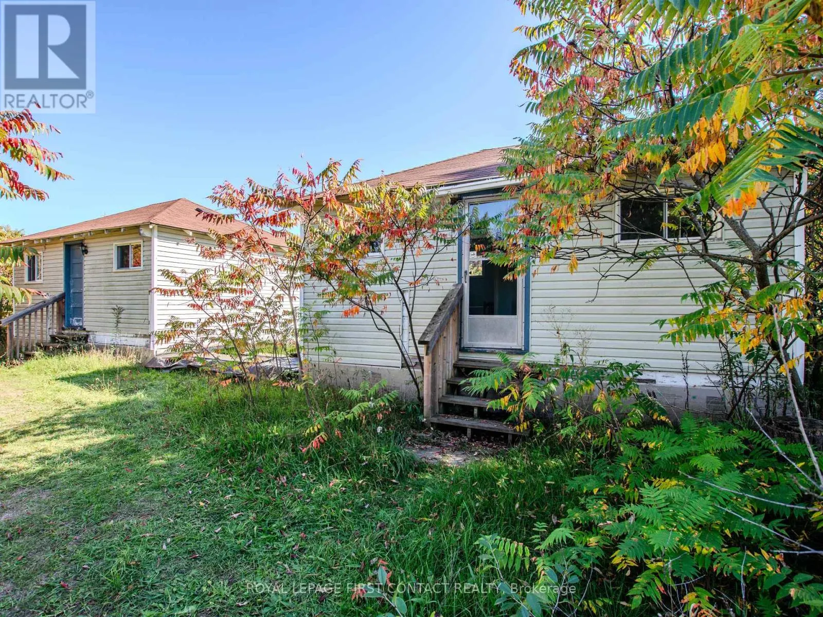 2041 FLOS 4 ROAD W