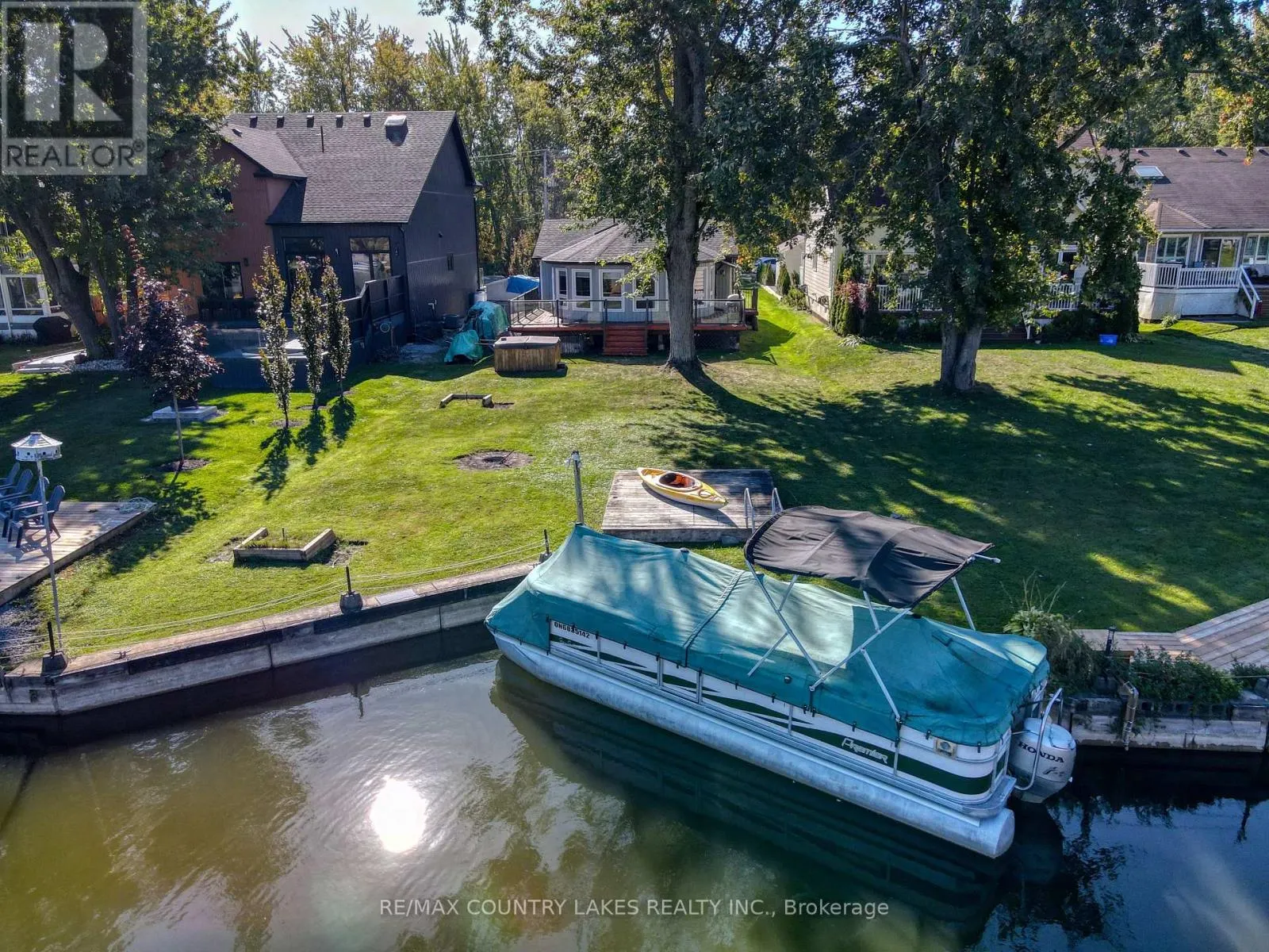 34 SIMCOE ROAD