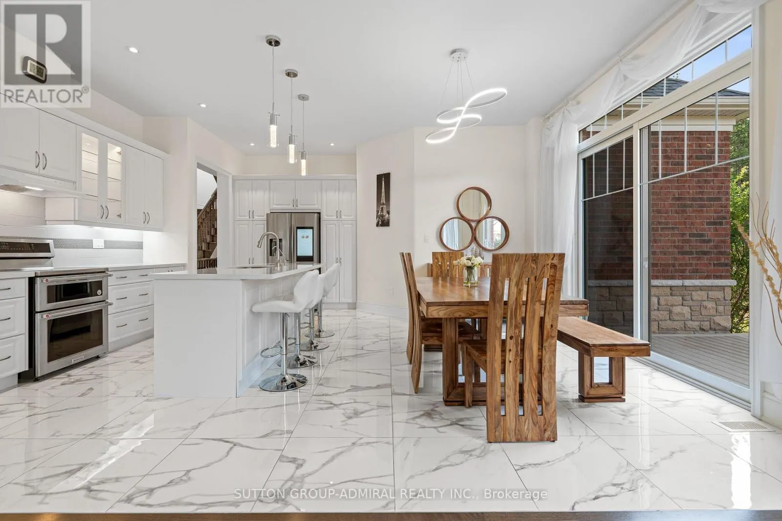 1 REDMOND CRESCENT