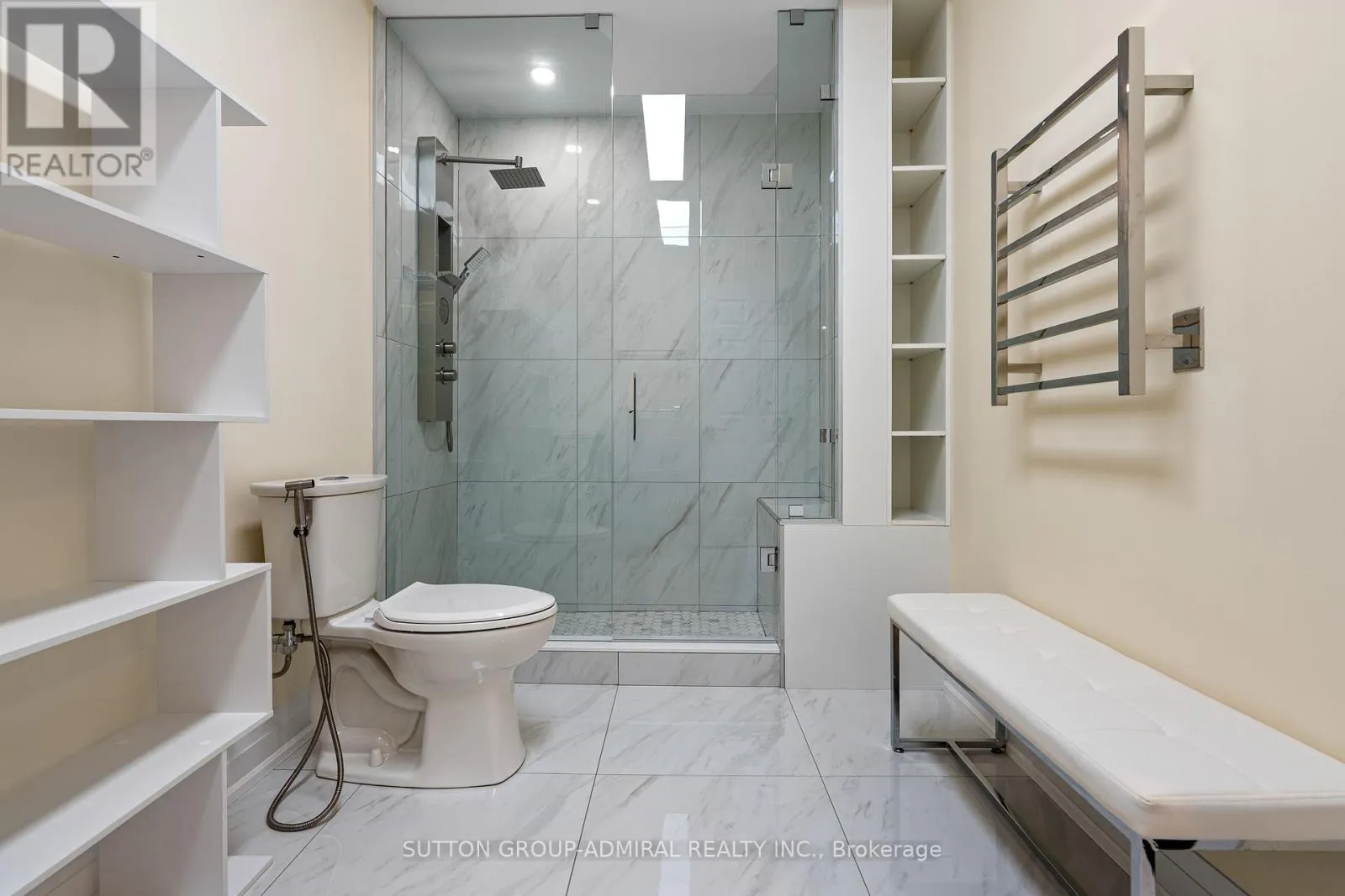 1 REDMOND CRESCENT